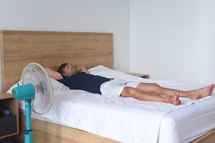 does sleeping under a fan cause congestion?
