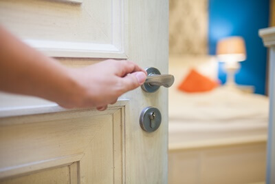 should you sleep with your bedroom door open or closed?