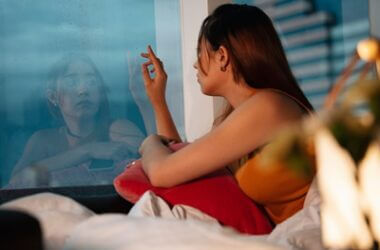 is it safe to sleep by a window during a storm?