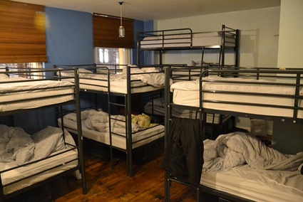What is the age limit for bunk beds?