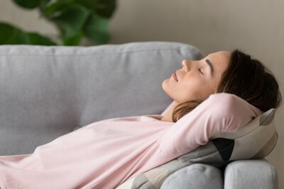 is it bad to sleep with a waist trainer on?